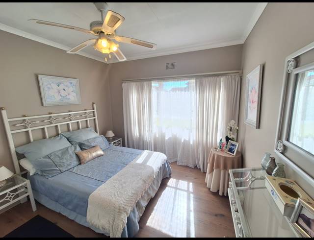 3 BEDROOM HOUSE FOR SALE IN VANDERBIJLPARK SE 2